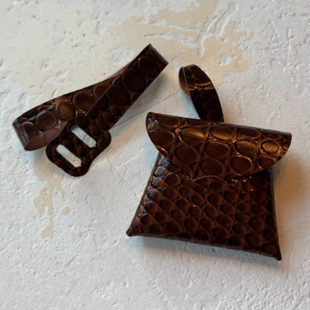 Vintage 1960s Barbie Fashion CLONE BROWN FAUX ALLIGATOR PURSE/HANDBAG & BELT